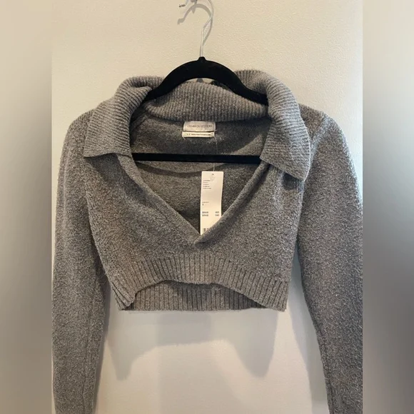 Urban Outfitters cropped grey collared sweater - Picture 1 of 1